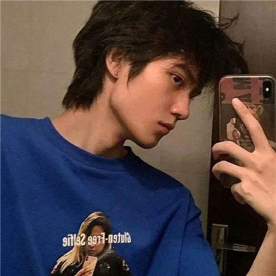 QQ代刷平台免费名片刷赞10000 - 快手刷双击免费的苹果,空间说说刷赞五十个